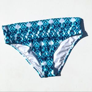 Victoria’s Secret Printed High Waisted Bottoms M